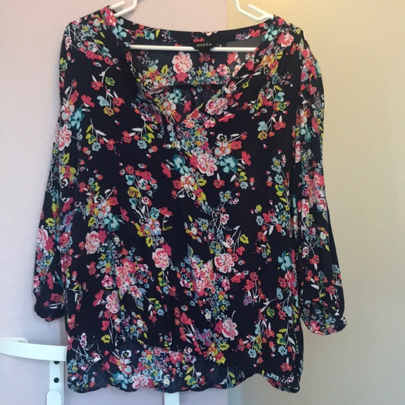 🎀 2/30 🎀 Spring blouse! - Picture 1 of 7